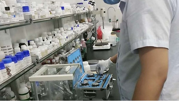 怎樣給電子秤配備校準標準砝碼