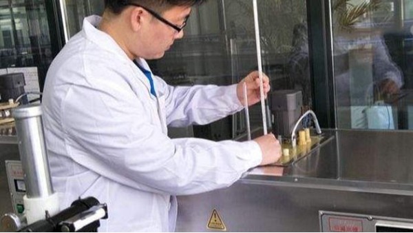 數(shù)顯百分表怎么校準(zhǔn)-數(shù)顯百分表的使用方法和注意事項(xiàng)